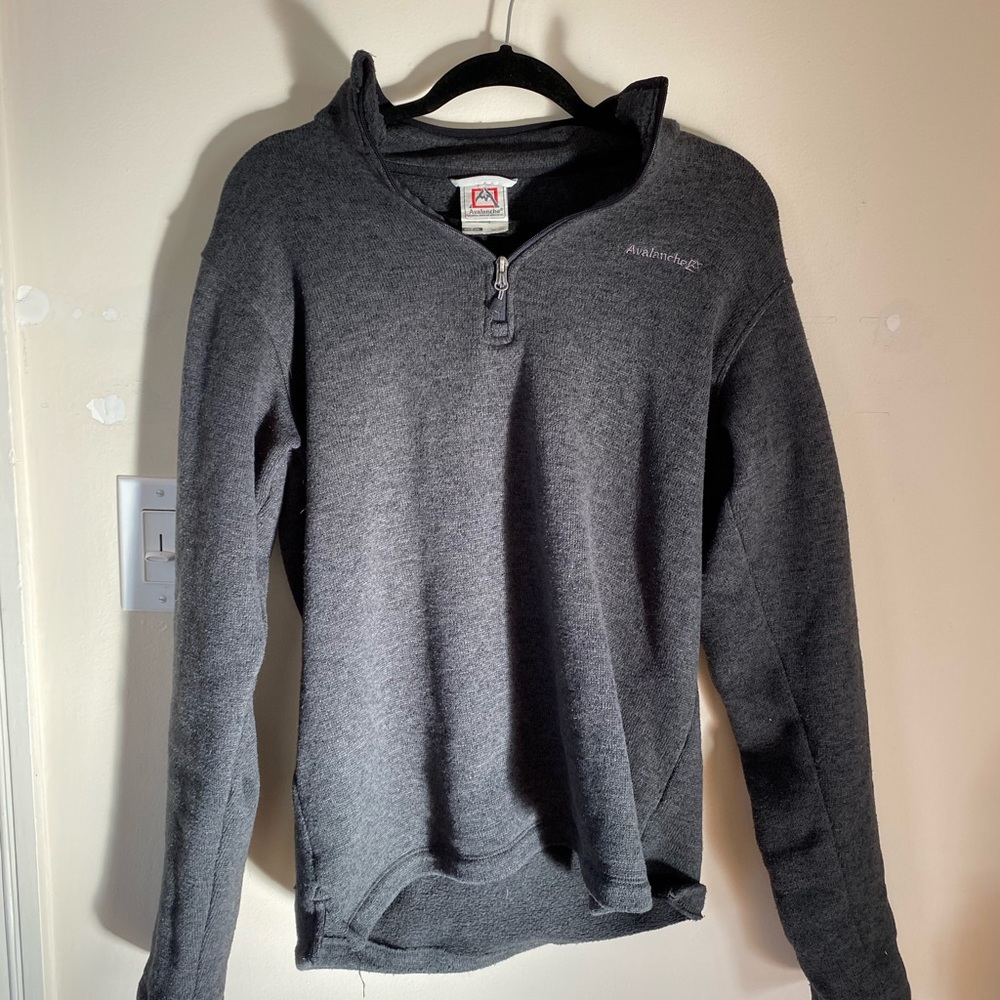 Avalanche Quarter Zip Fleece